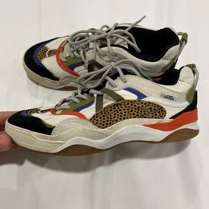 Vans super cool sneakers